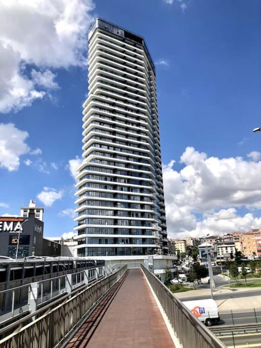 Secured Lux 2 + 1 - Gym, Sauna & Parking Provincia di Istanbul