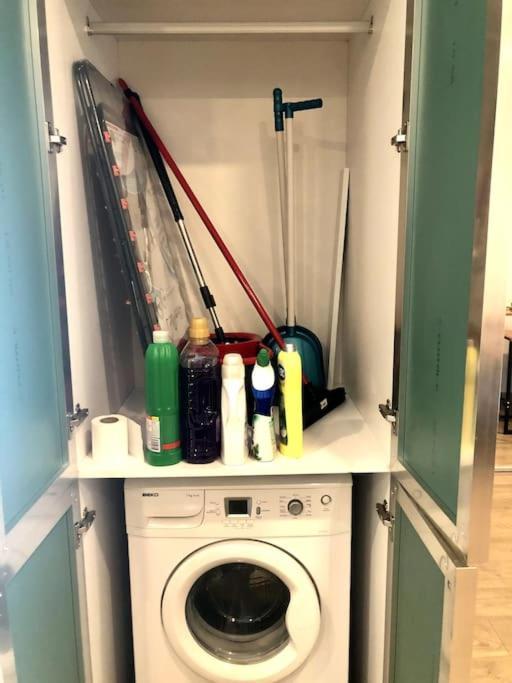 Appartamento Secured Lux 2 + 1 - Gym, Sauna & Parking